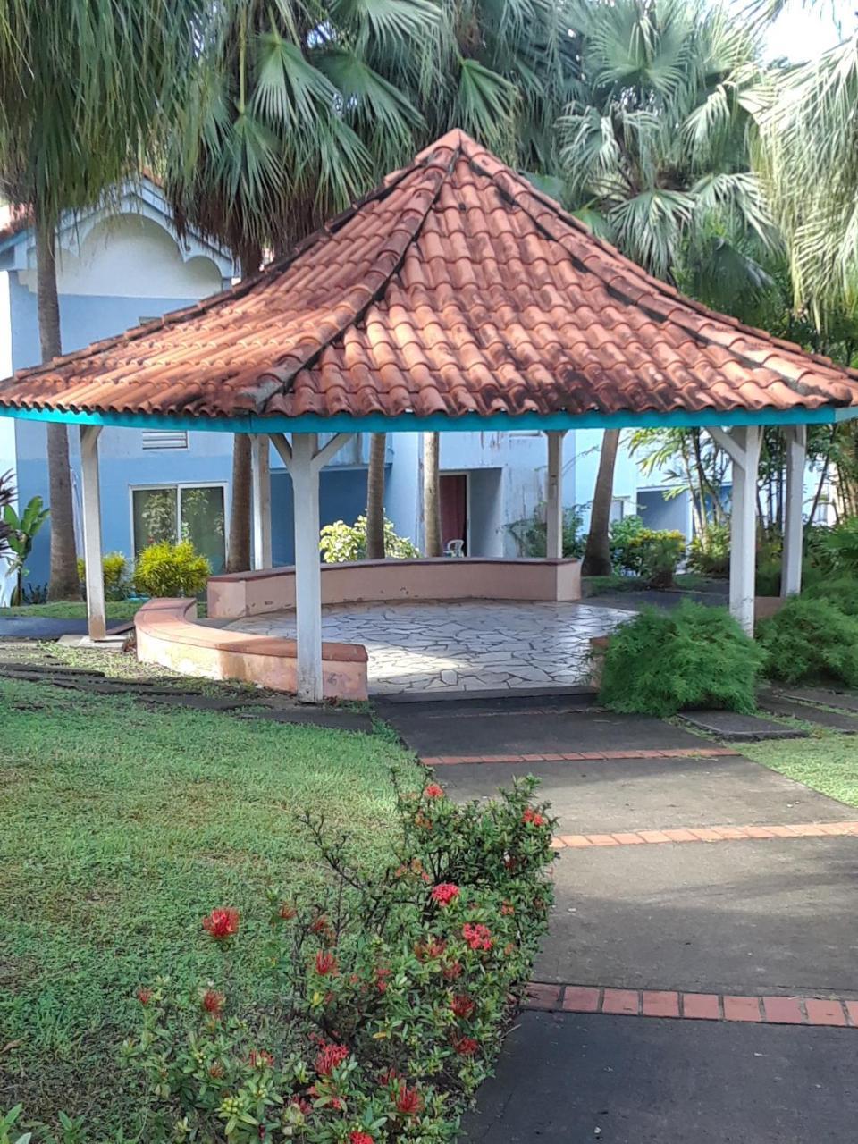 Residence Des Salines 생트안느 외부 사진
